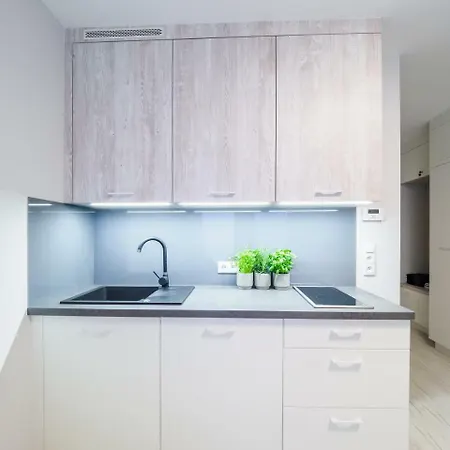 Parkova Międzywodzie